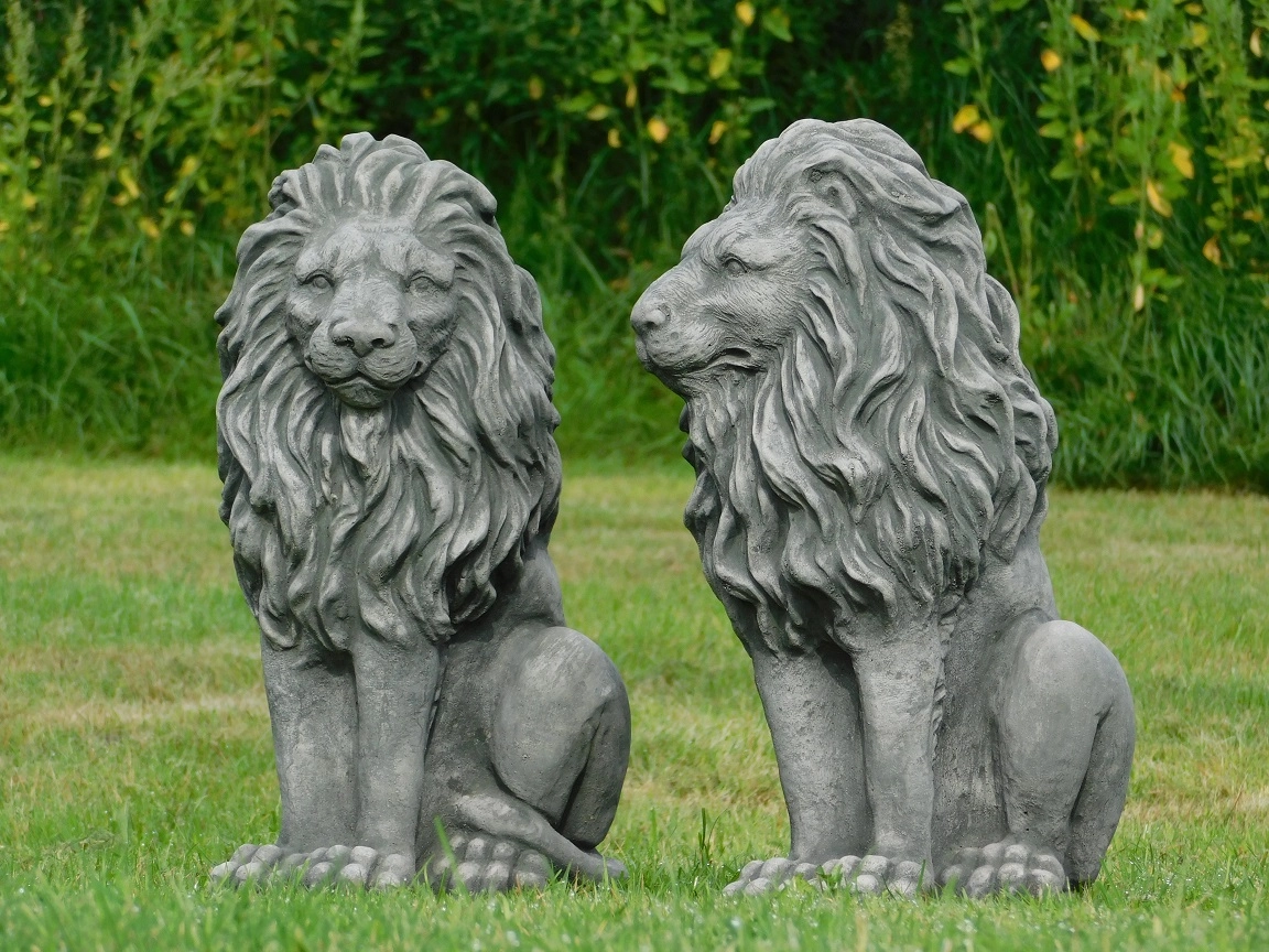 Garden Mile Tierstatue Igel Mit Gras In Steinoptik – Gartenfigur Aus Kunstharz, Wetterfest, Ca. 30x17,5x17,5 Cm