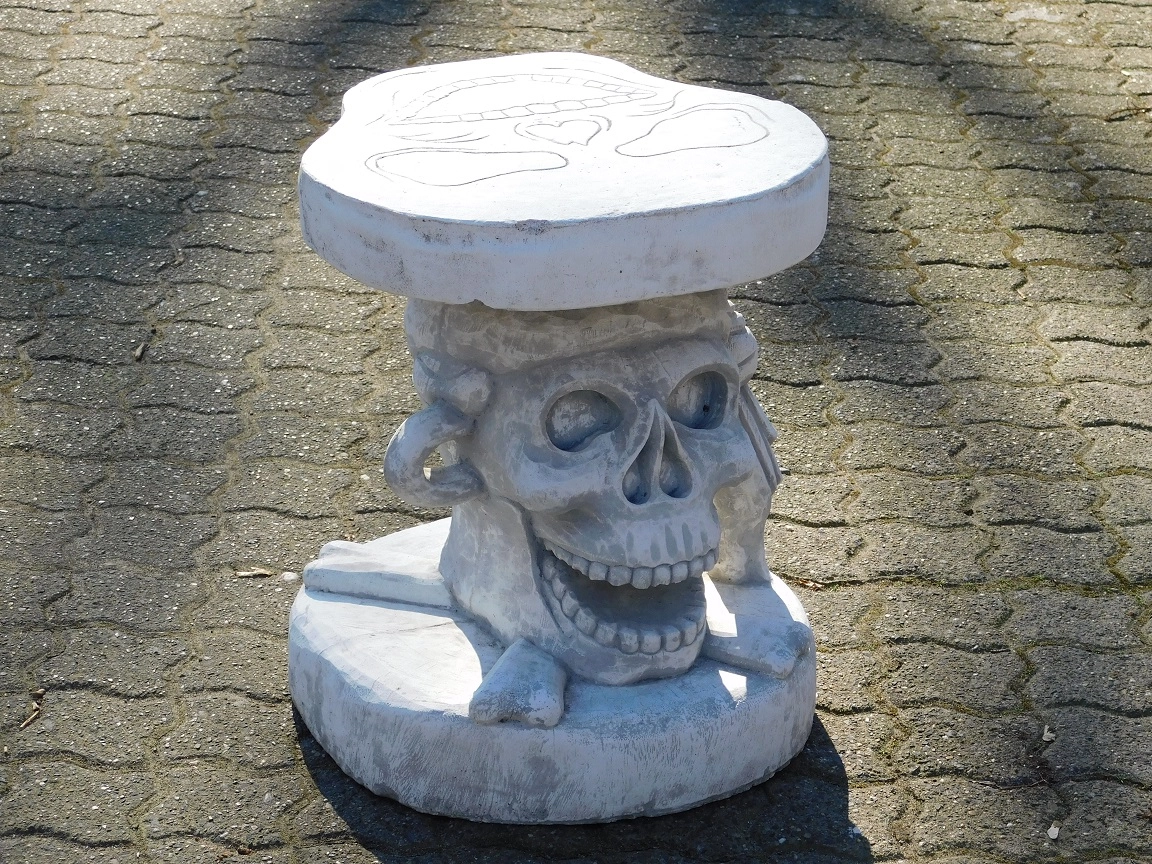 Skull - Stein-Beistelltisch - 48 cm - Sockel