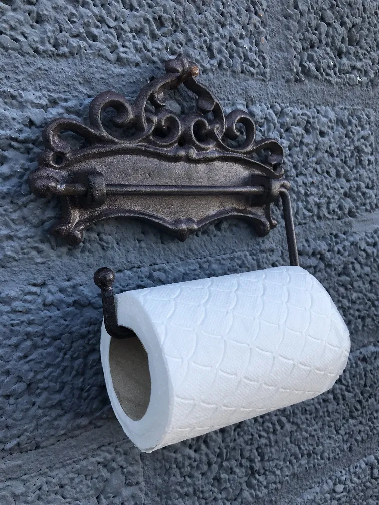 Embryo decaan openbaar Vintage WC - toiletpapier houder, wc-rol houder toilet -  houseandgarden.shop - dé webshop voor decoratie in én om het huis!