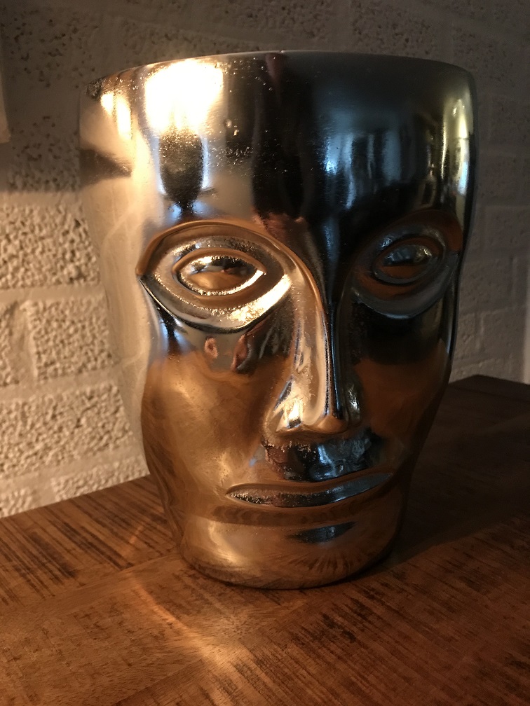 Schöne Aluminium-Vase, rund in Form eines Gesichts, Nickel