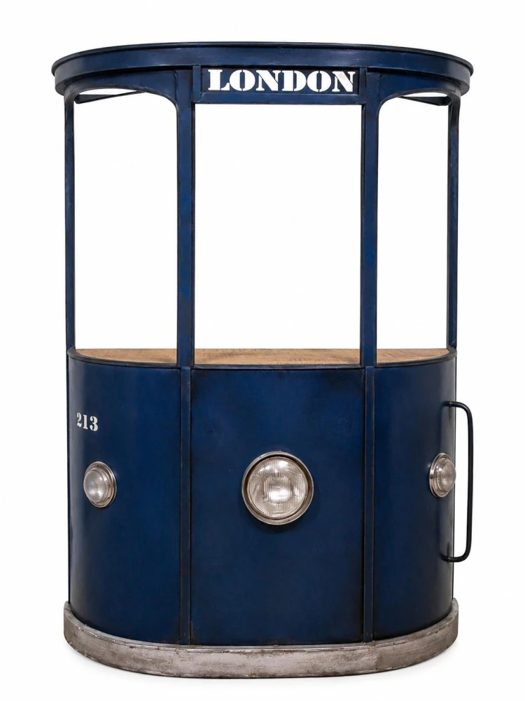 Vintage tram bar London – blauwe wijnbar – metaal en hout