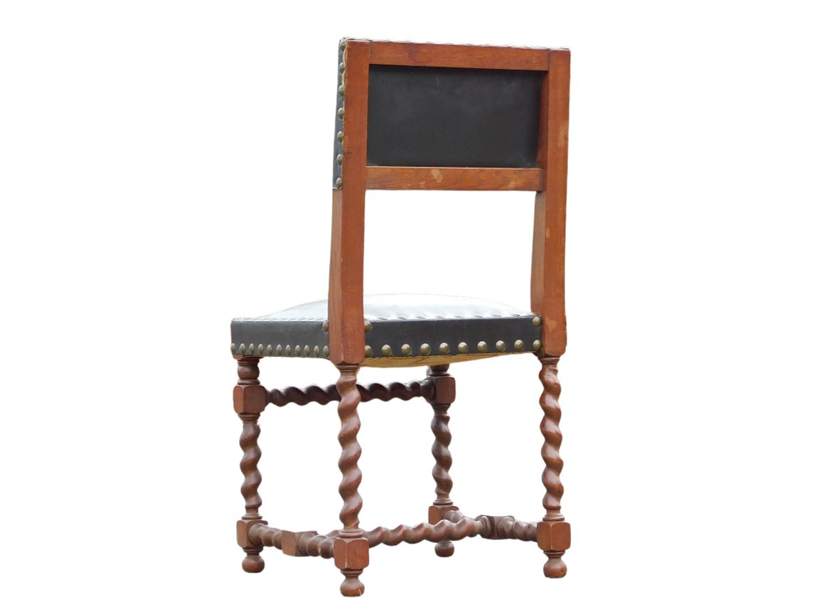 Vintage-Sessel im Barockstil – Antiquität