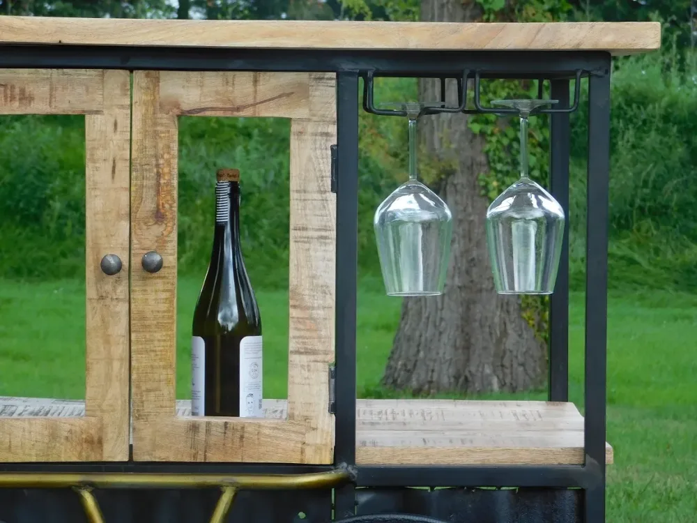 Bar rétro en forme de train – 230 cm – cave à vin exclusive en métal