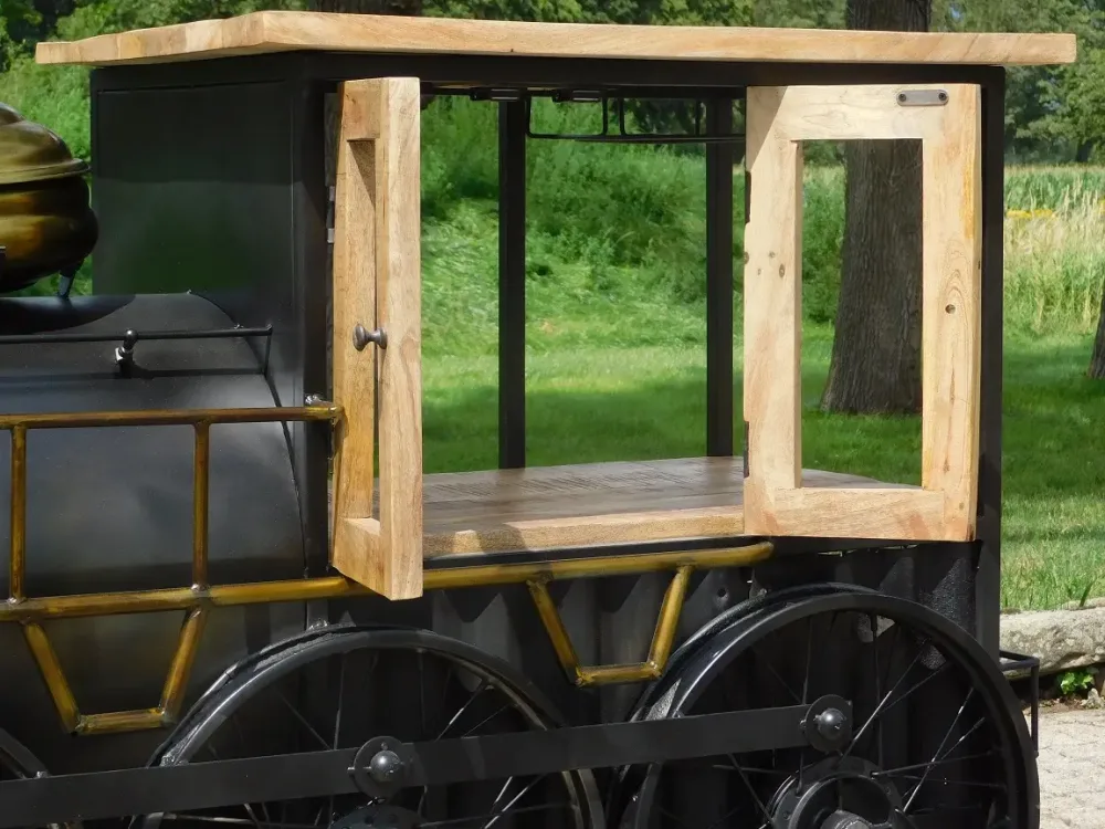 Bar rétro en forme de train – 230 cm – cave à vin exclusive en métal