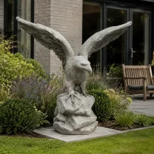 Adelaar tuinbeeld - groot stenen sculptuur - voor buiten