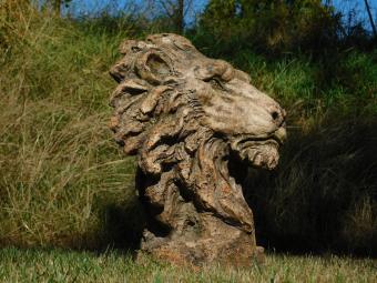 Tête de lion – statue en polystone – 50 x 40 cm – magnésium