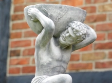 Atlas avec pot de fleurs - statue en pierre - 85 cm - classique