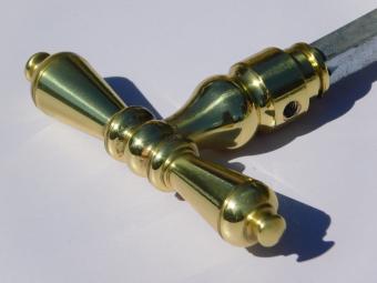 Ensemble de poignées de porte – modèle T classique – 9 cm – laiton poli