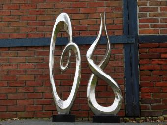 Set abstracte beelden – 130 cm – zilverkleurig aluminium met marmeren voet