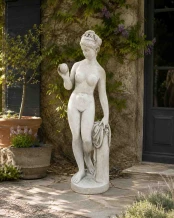 Tuinbeeld God - Venus met Appel - klassiek figuur van steen