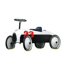 Vintage raceauto nummer 23 – zwart en wit – metaal
