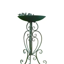 Staand vogelbad met drie vogeltjes – metaal – 82 cm