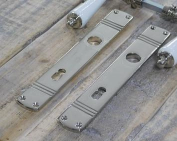 Ensemble de quincaillerie de porte Retro Style nickel - boutons de porte avec poignées en porcelaine blanche.