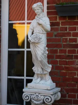 Vier Jahreszeiten-Statuen auf Sockel – 4er-Set – 170 cm