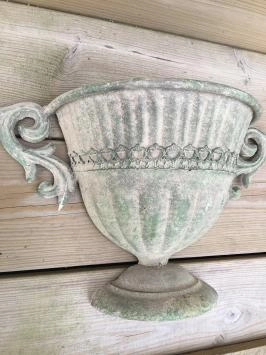 Vase mural en métal - Lys français - vieux vert - classique