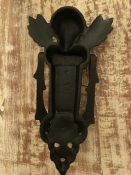 Ange frappeur de porte, fonte, marron