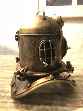 Maritimer Taucherhelm in Messingoptik, wunderschön!
