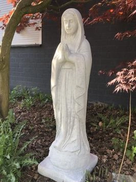 Maria - stenen beeld - 92 cm - klassiek wit - in detail