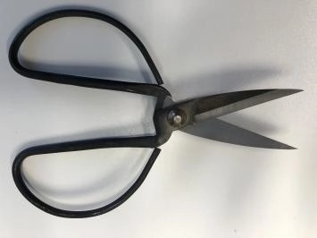 Ciseaux forgés à la main C'est cher, c'est bien conçu