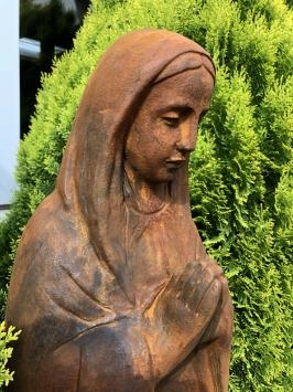 Maria - statue en pierre - 92 cm - oxyde - détaillée