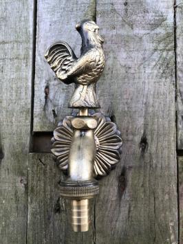 Wasserhahn mit hübschem Hahn für Gartenbrunnen, Messing