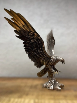 Adelaar - vleugels wijd - polystone - 42 cm - bronze kleur