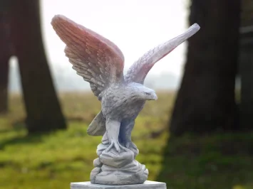 Lot de 2 aigles - sur socle - pierre - 130 cm - classique