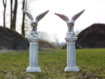 Satz von 2 Adler - auf Sockel - Stein - 130 cm - klassisch