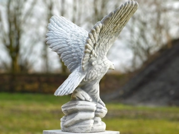 Satz von 2 Adler - auf Sockel - Stein - 130 cm - klassisch
