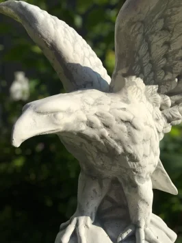 Adler - Flügel nach oben - Steinstatue - 60 cm - klassisch