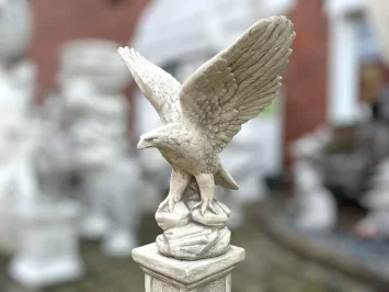 Adler - Flügel nach oben - Steinstatue - 60 cm - klassisch