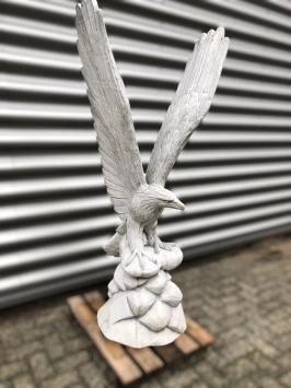 Aigle volant - statue animal en pierre - 180 cm - classique