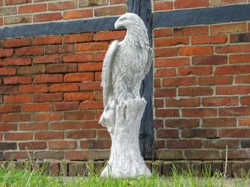 Aigle sur souche d'arbre - statue de jardin - 105 cm - pierre