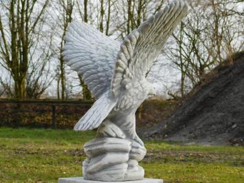 Adler - auf Sockel - Steinstatue - 130 cm - klassisch