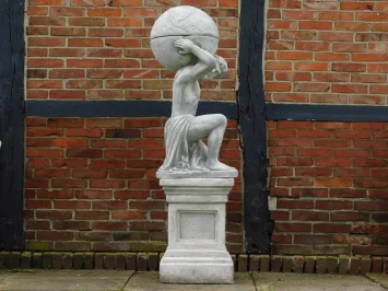 Atlas beeld met wereldbol op sokkel – steen – 170 cm