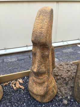 MOAI, groot stenen beeld, Paaseilanden!!