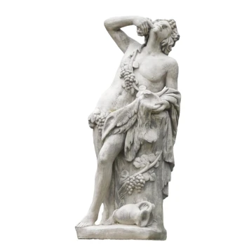 Groot tuinbeeld van een Griekse god - klassiek stenen figuur