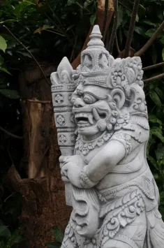 Gardien de temple balinais – Pierre – 107 cm – Gardien de la porte