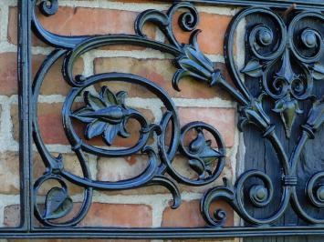 Garde-corps de balcon - noir - porte-fenêtre - clôture en fonte