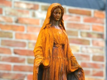 Marie sur socle - statue de jardin en fonte - 180 cm - statue exclusive