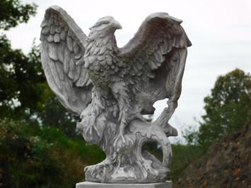 Aigle – 57 x 54 cm – statue en pierre – décoration détaillée