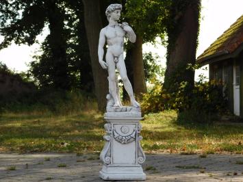 David sur un piédestal – 88 cm – statue en pierre – design classique