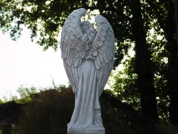 Gartenfigur „Engel mit Flügeln“ – 80 cm – Stein