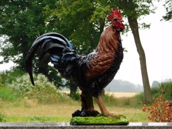 Tuinbeeld haan van polystone in zwart en bruin – landelijk