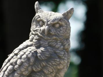 Statue Eule auf Sockel – Stein – 60 cm hoch – Gartenfigur