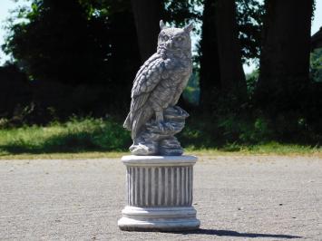 Statue Eule auf Sockel – Stein – 60 cm hoch – Gartenfigur
