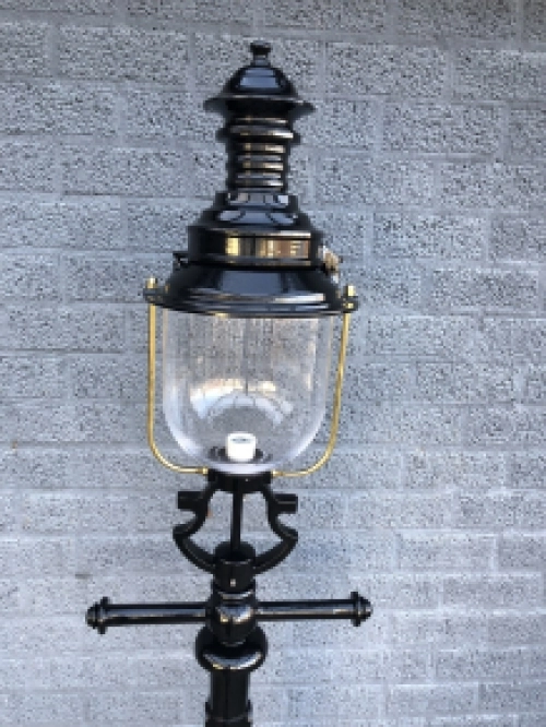 Grote buitenlamp - lantaarnpaal klassiek - 250 cm - zwart of groen
