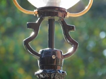 Klassieke Buitenlamp - 93 cm - Zwart - Alu Sokkelpaal + Kap met Messing Accent