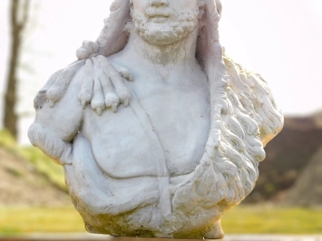Grand buste d'Hercule - 82 cm - pierre classique