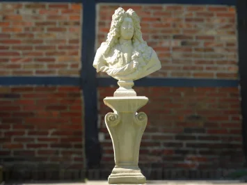 Lodewijk XIV op grote zuil – monumentaal standbeeld